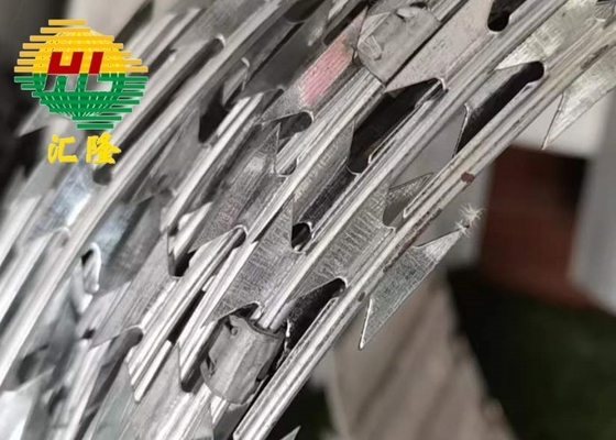 Fabrica fornecimento direto vendas quentes galvanizado galvanizado para a Ucrânia