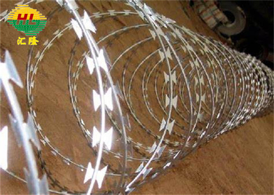 Defesa Militar Galvanizado BTO-18 Concertina Razor Wire Segurança para a Fronteira da Ucrânia