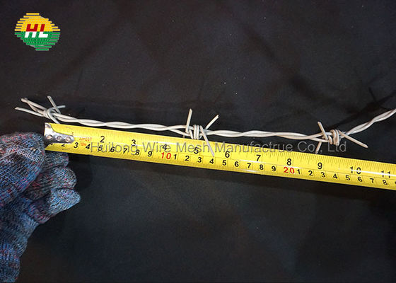 HUILONG Arame Farpado galvanizou o arame farpado da lâmina, torção normal Barb Wire Roll